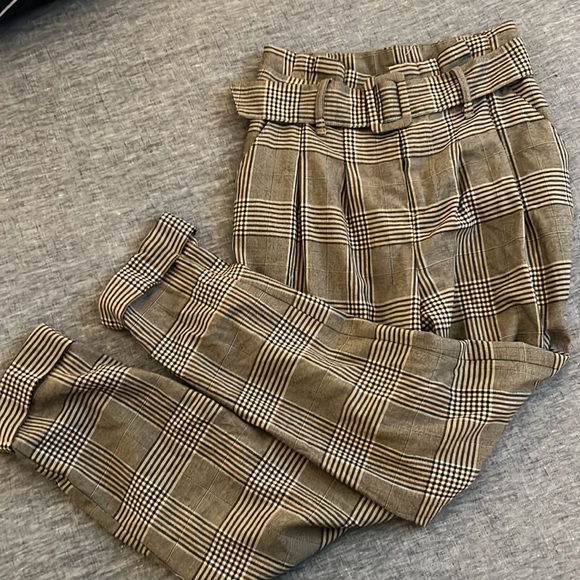 Plaid belted trousers - Picture 4 of 5